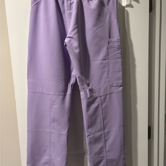 Figs Technical Collection Scrub Set - Picture 5 of 6